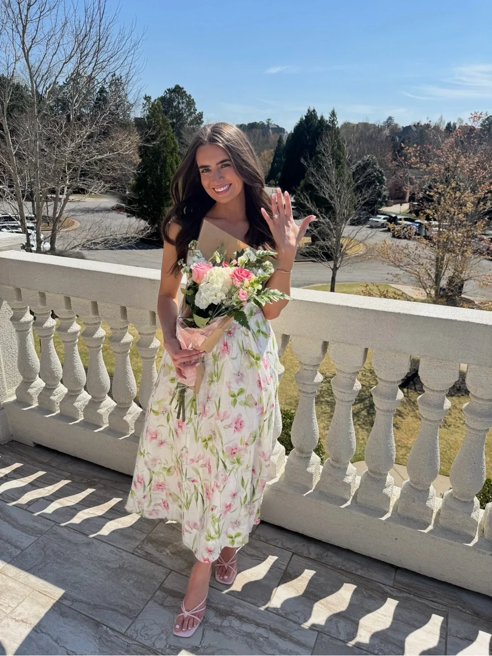 Bardot: Lola Corset Midi Dress in Summer White Floral